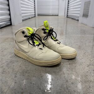 Nike Men’s Cream High-Top Boots